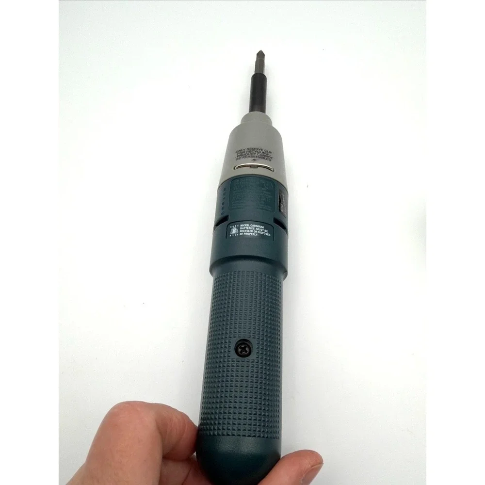 Black & Decker 2.4v Cordless Screwdriver 9072 Charger + Drive Tip